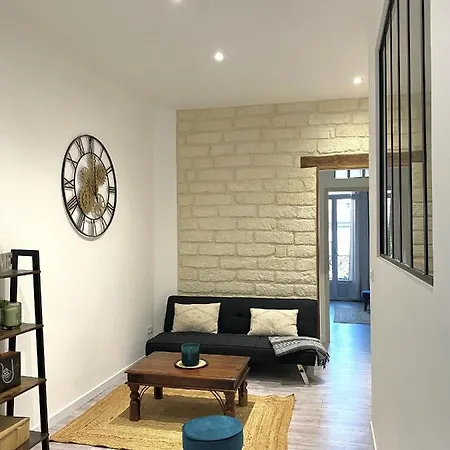 Cosy Proche Centre Apartamento *