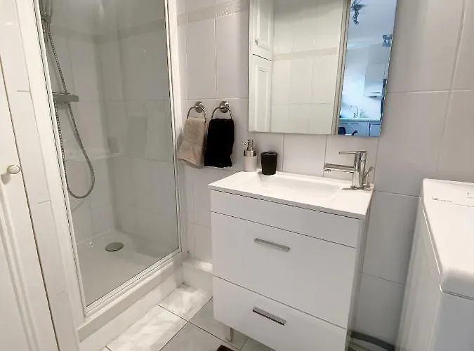 Cosy Proche Centre Apartment